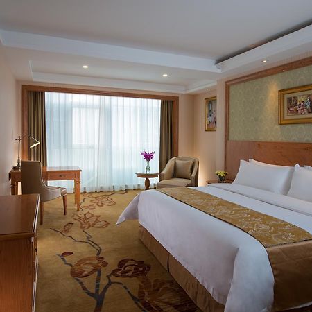Vienna Hotel Hebei Zhuozhou High Speed Train Station מראה חיצוני תמונה