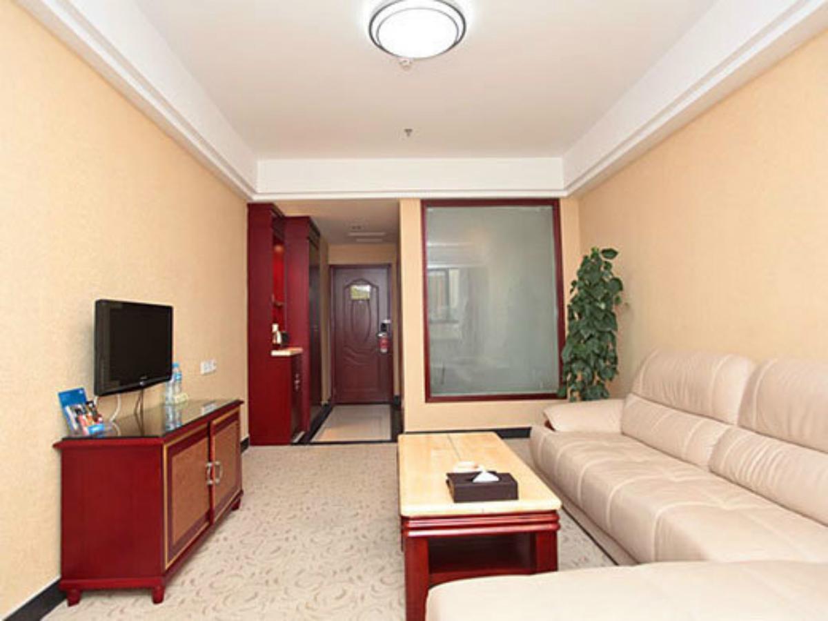 Vienna Hotel Hebei Zhuozhou High Speed Train Station מראה חיצוני תמונה