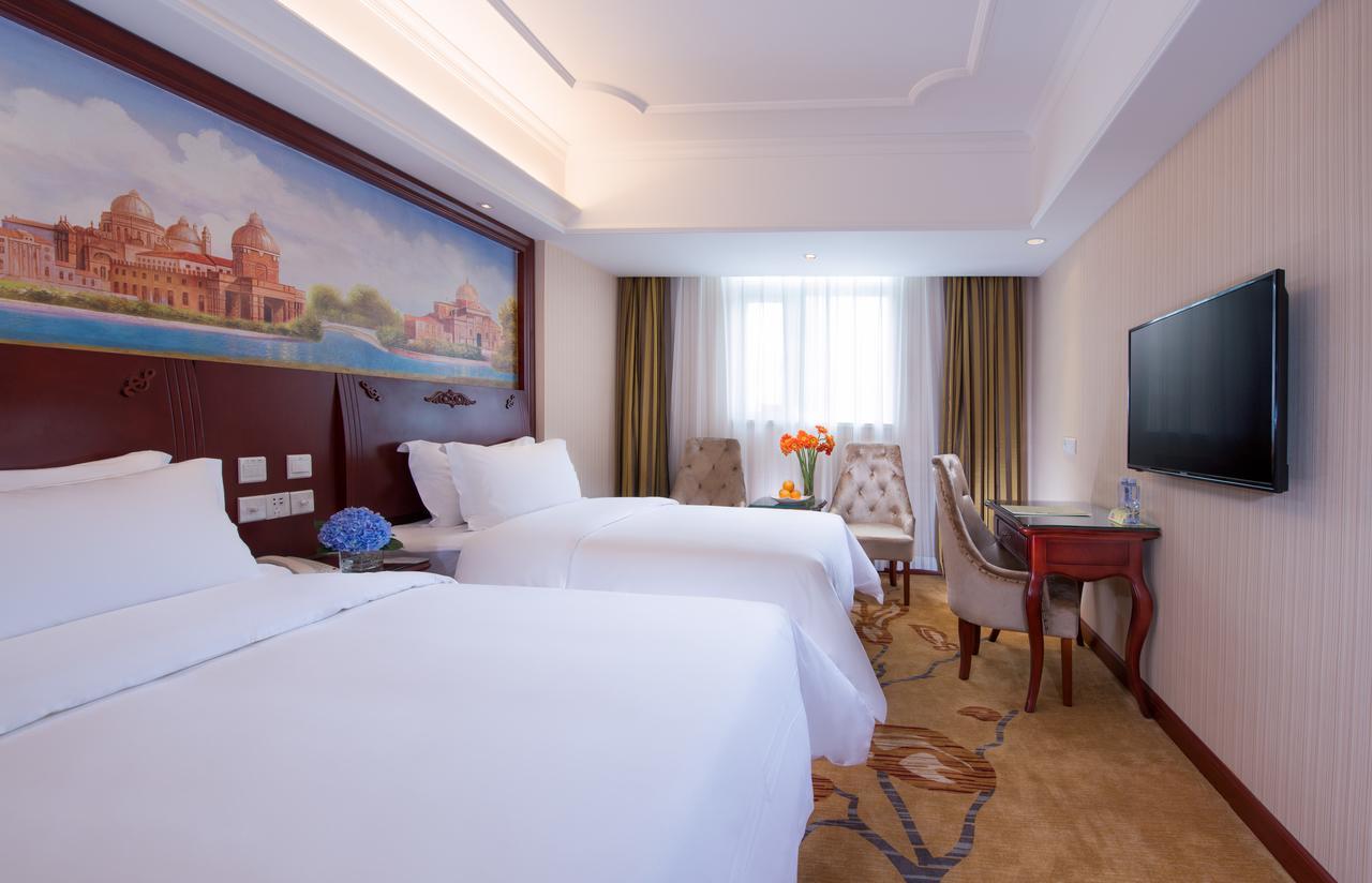 Vienna Hotel Hebei Zhuozhou High Speed Train Station מראה חיצוני תמונה