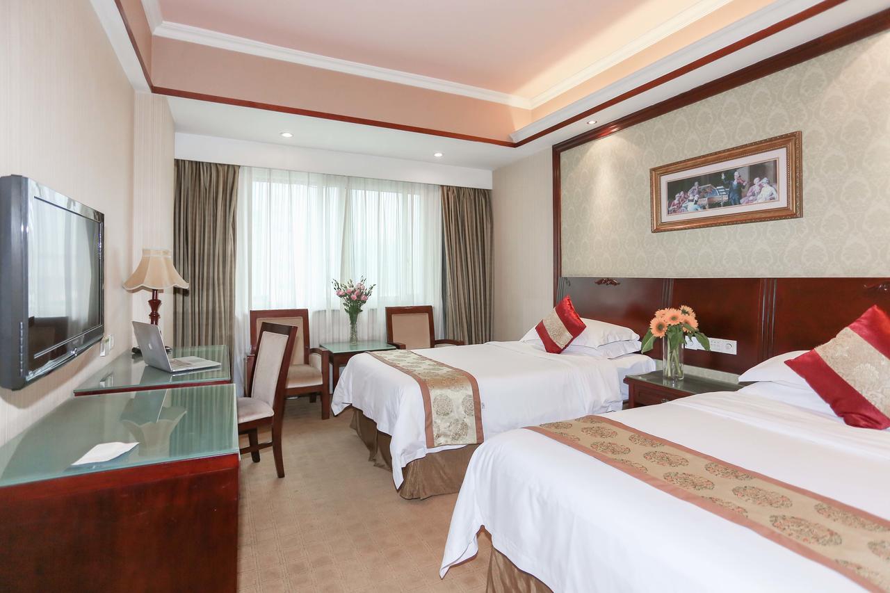 Vienna Hotel Hebei Zhuozhou High Speed Train Station מראה חיצוני תמונה